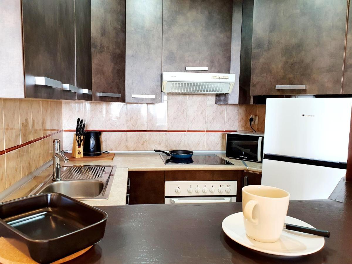 Cozy Apartment On The Beach Sitio de Calahonda 외부 사진