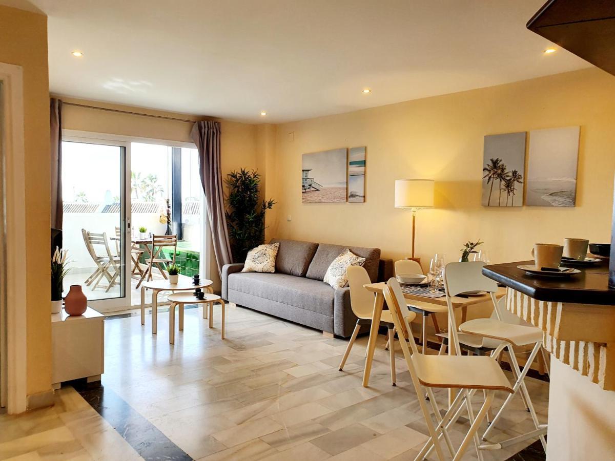 Cozy Apartment On The Beach Sitio de Calahonda 외부 사진