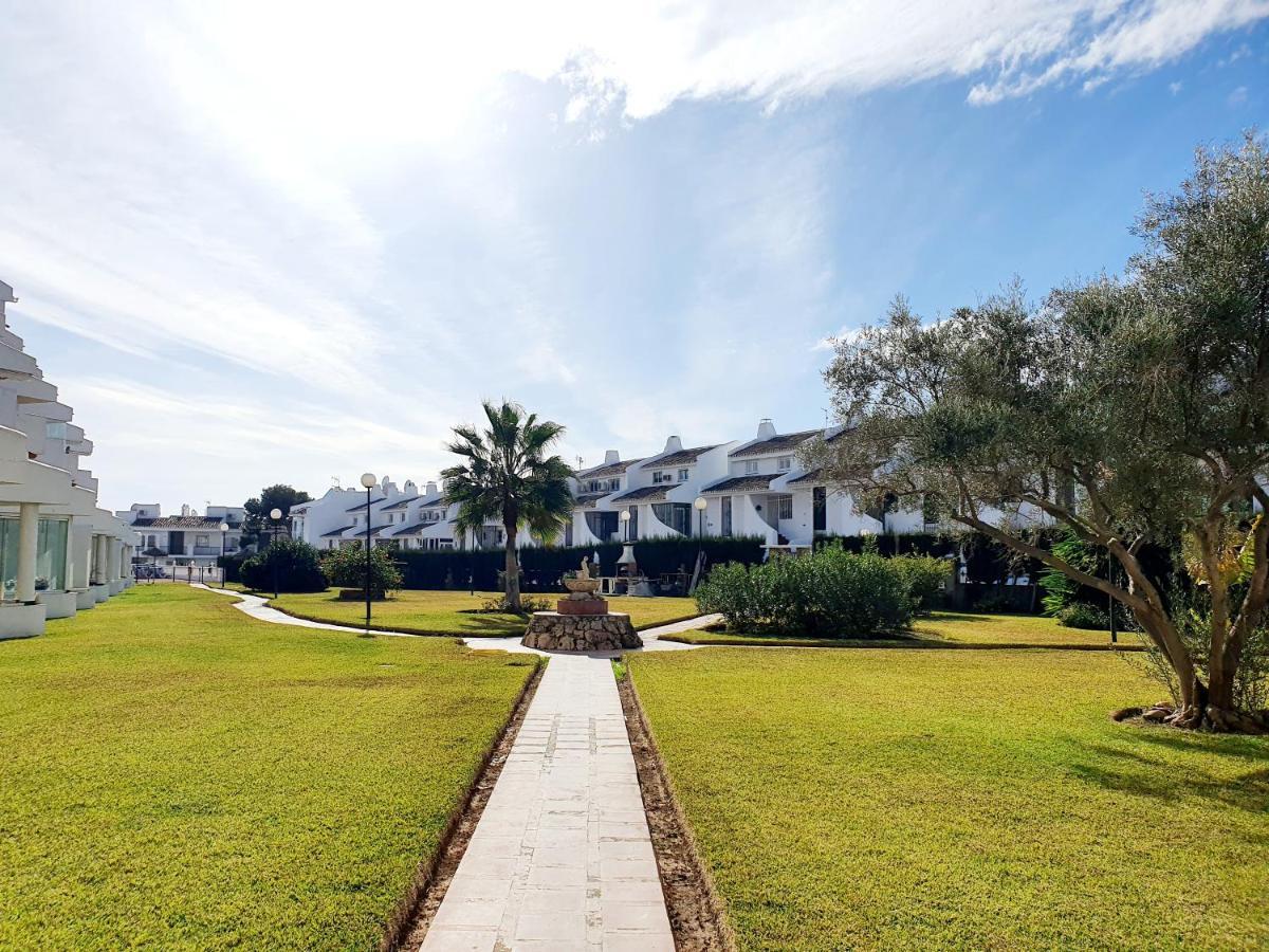 Cozy Apartment On The Beach Sitio de Calahonda 외부 사진