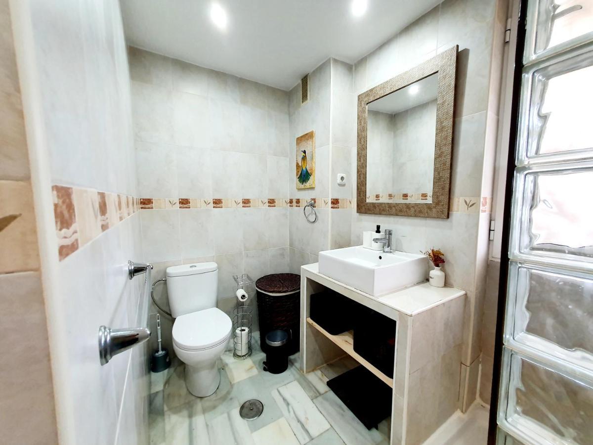 Cozy Apartment On The Beach Sitio de Calahonda 외부 사진