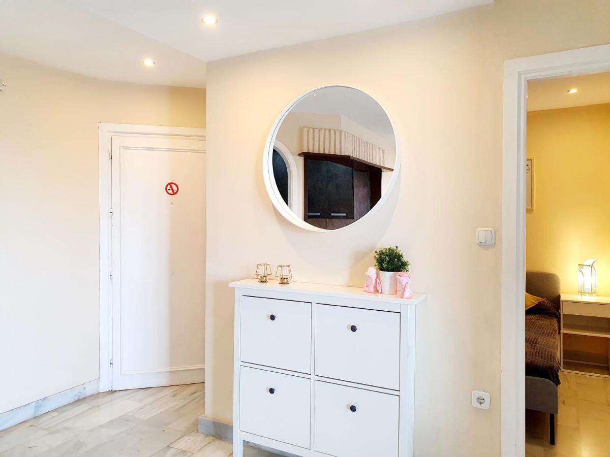 Cozy Apartment On The Beach Sitio de Calahonda 외부 사진