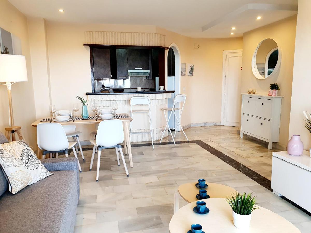 Cozy Apartment On The Beach Sitio de Calahonda 외부 사진