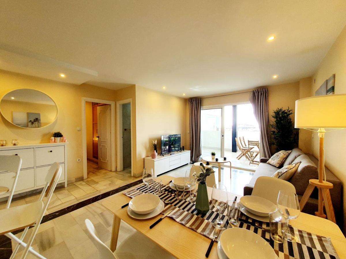 Cozy Apartment On The Beach Sitio de Calahonda 외부 사진